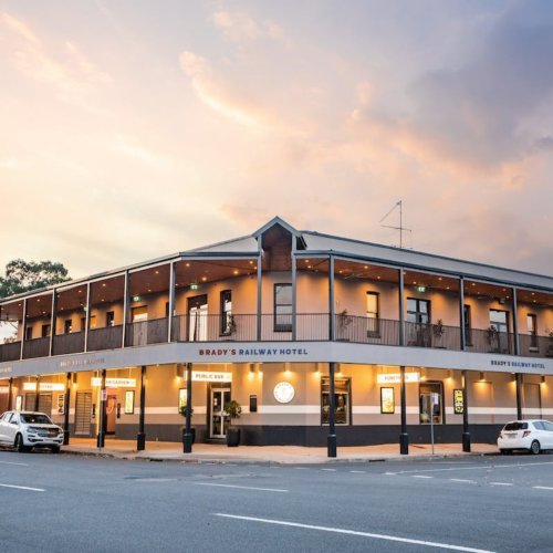 Carousel post from visitalburywodonga.