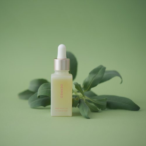 Carousel post from dermed_official.