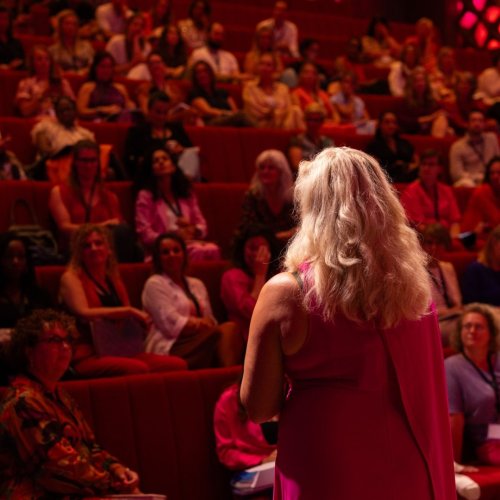 Carousel post from masteryourbusinessmoves.nl.