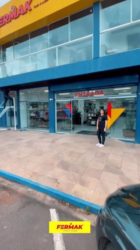 Video post from fermakoficial.