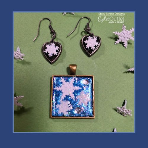 Carousel post from Eyelet Outlet.