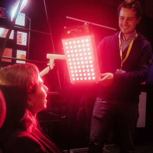 Photo post from Luminousred.light.