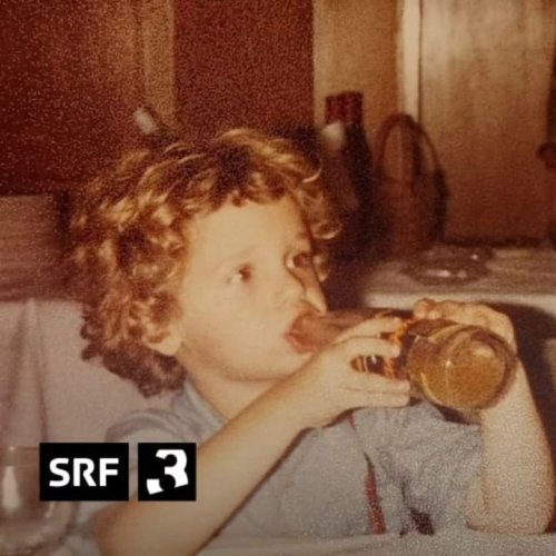 Carousel post from SEVEN.