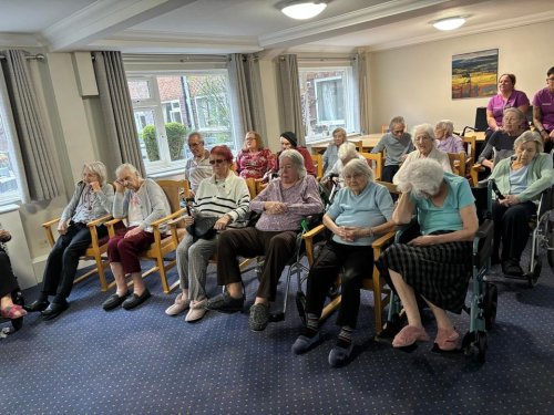 Carousel post from Ventress Hall care home.
