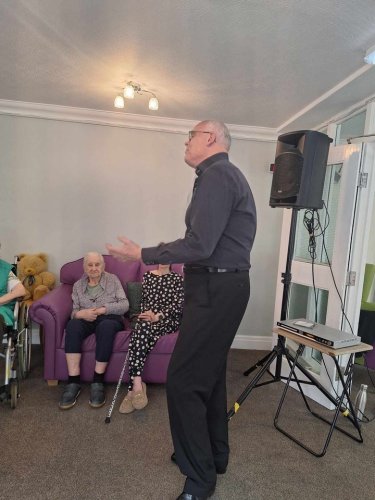 Carousel post from Ventress Hall care home.