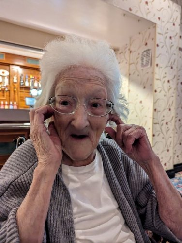Photo post from Ventress Hall care home.