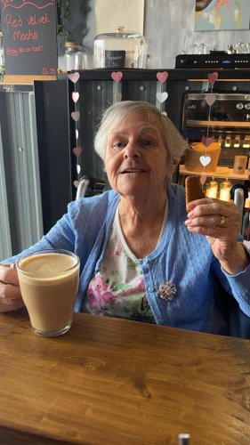 Carousel post from Ventress Hall care home.