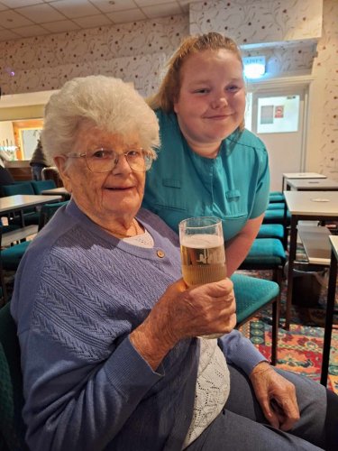 Carousel post from Ventress Hall care home.