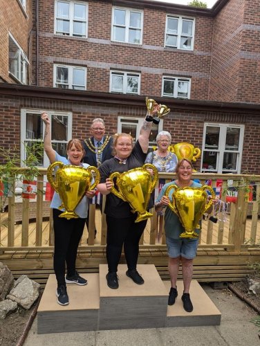 Carousel post from Ventress Hall care home.