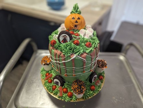 Carousel post from Ventress Hall care home.