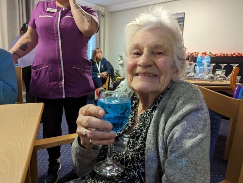 Carousel post from Ventress Hall care home.