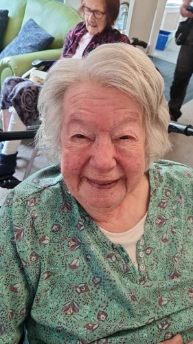 Carousel post from Ventress Hall care home.