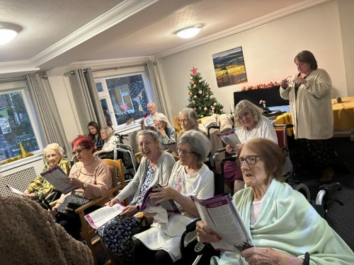 Carousel post from Ventress Hall care home.