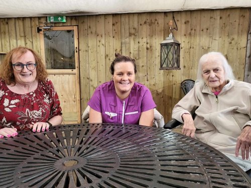 Carousel post from Ventress Hall care home.