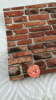 Camden Factory Bricks: Realistic Red Wallpaper