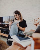 User profile - Leslie Bussat.