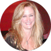 User profile - Kimberly Ferris.