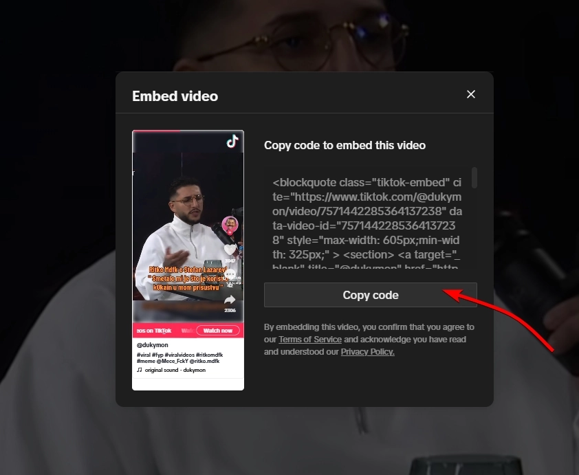 copying embeddable tiktok video code
