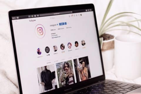 Instagram story highlights examples