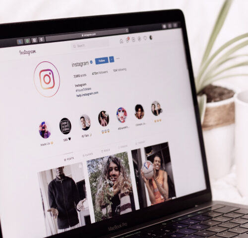 Instagram story highlights examples